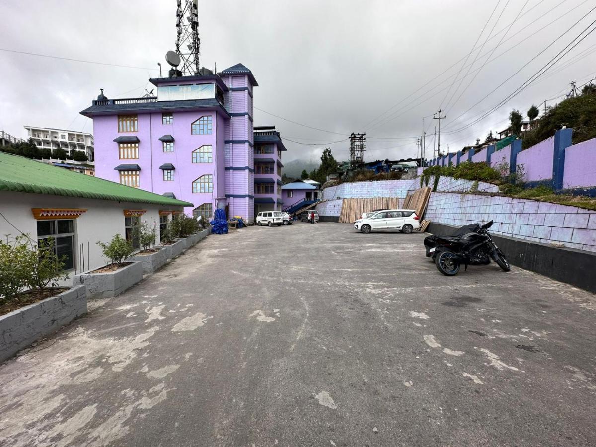 Hotel Tashi Ga Tsel タワン エクステリア 写真