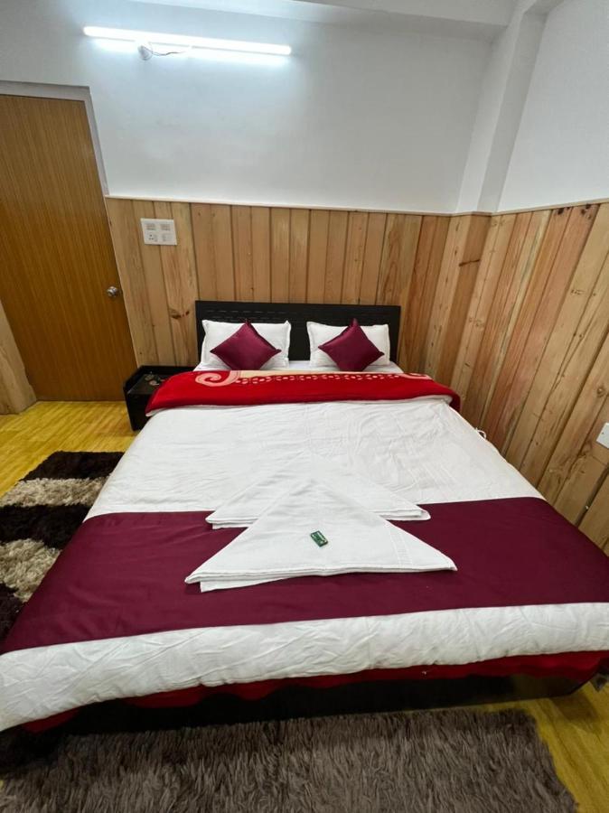 Hotel Tashi Ga Tsel タワン エクステリア 写真