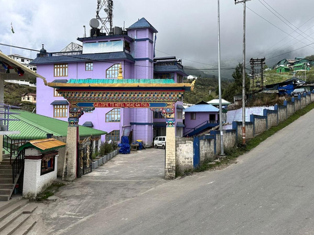 Hotel Tashi Ga Tsel タワン エクステリア 写真